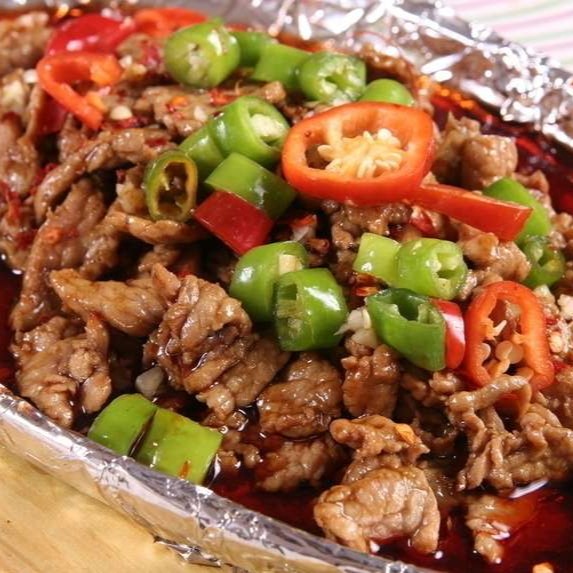 铁板/姜葱牛肉 9973.00例牌