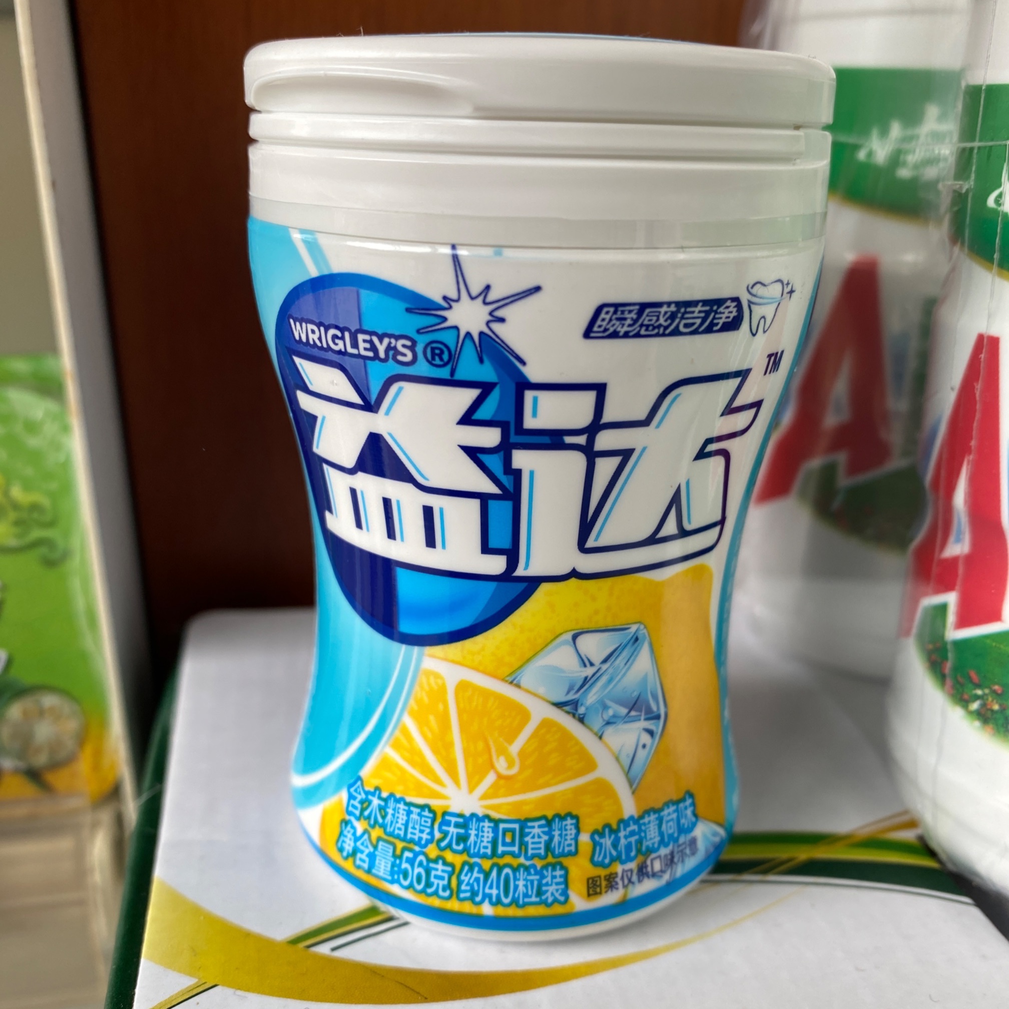 益达 冰凉薄荷味无糖口香糖 56g/瓶 1000000.00个 新品